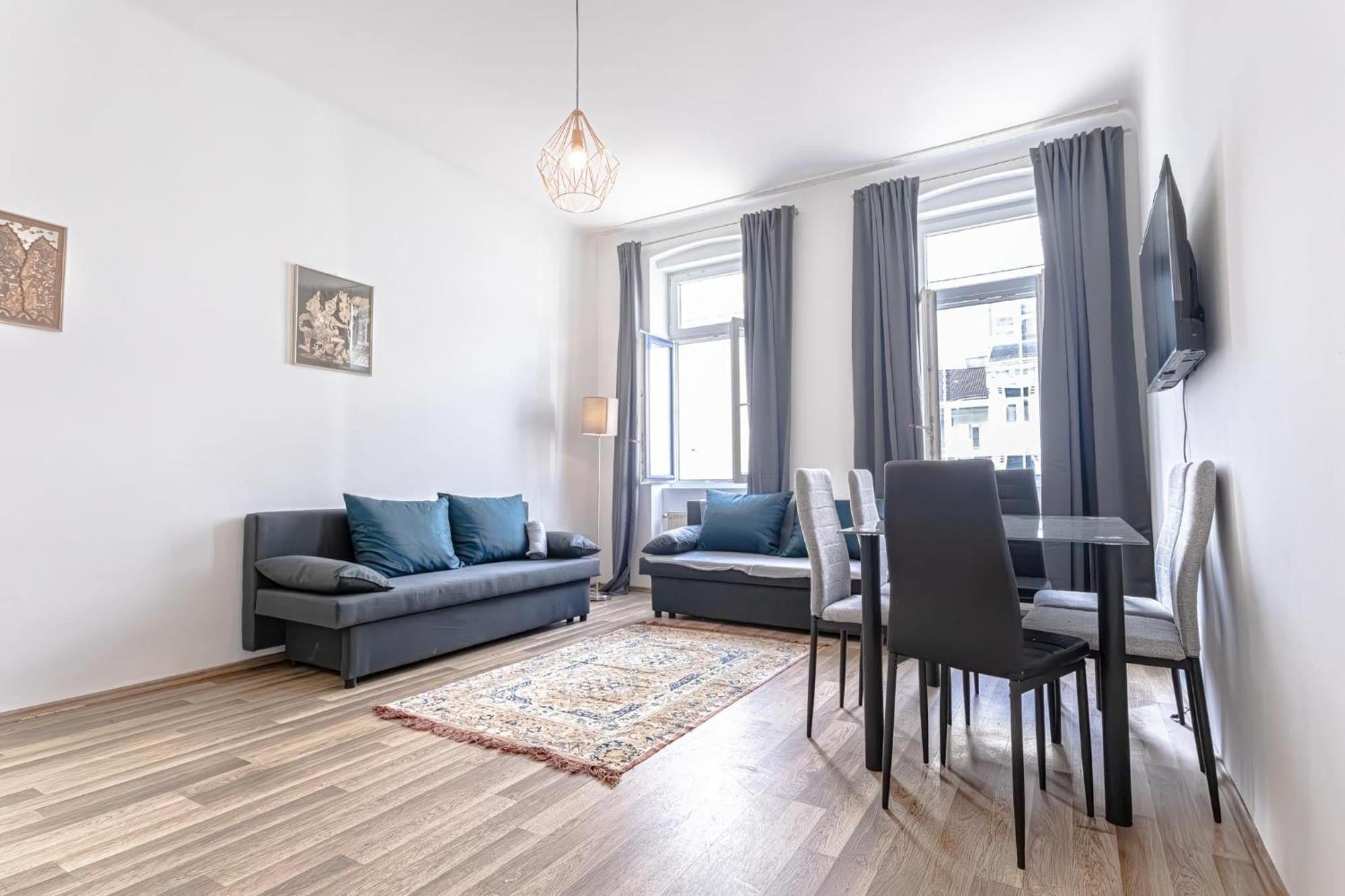 Explore Vienna 2Br And 1Lr Retreat Near Westbahnhof Exterior photo