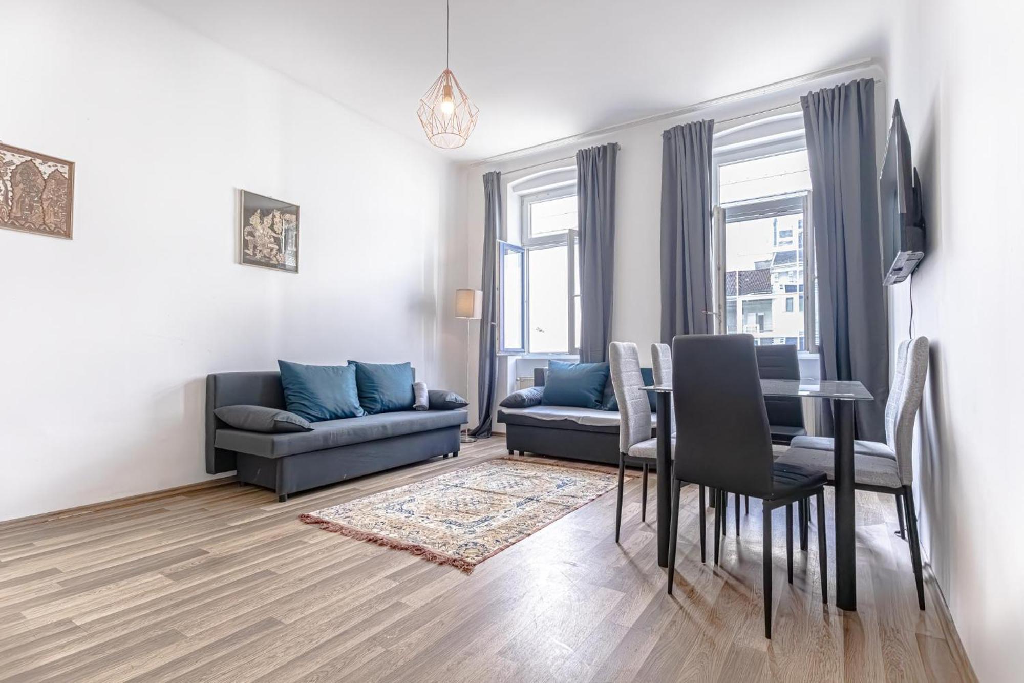 Explore Vienna 2Br And 1Lr Retreat Near Westbahnhof Exterior photo
